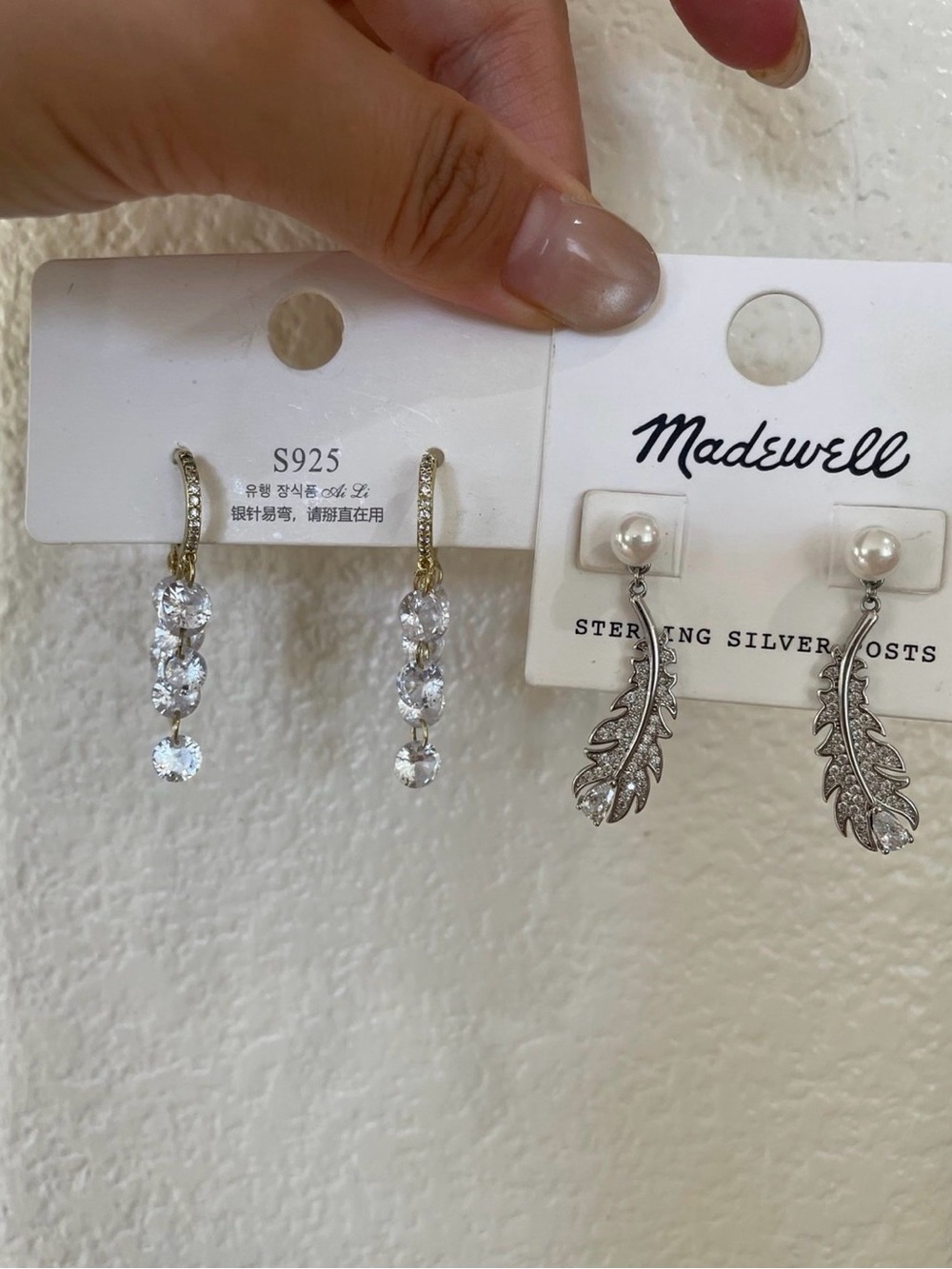 Dangle Earrings with Feather and peal & Dangle Earrings with Rhinestones